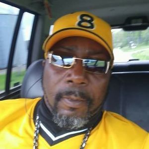 Meet your Posher, Mack